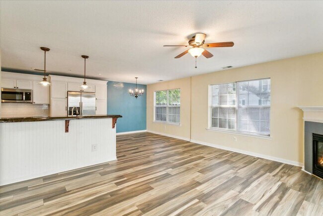 Building Photo - 38 Angelia Way