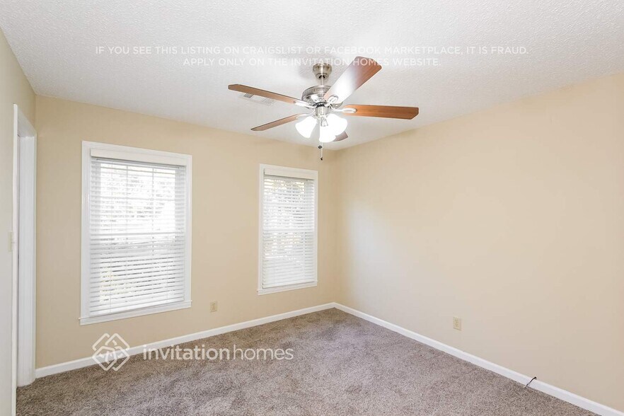 Building Photo - 3250 Ethan Dr