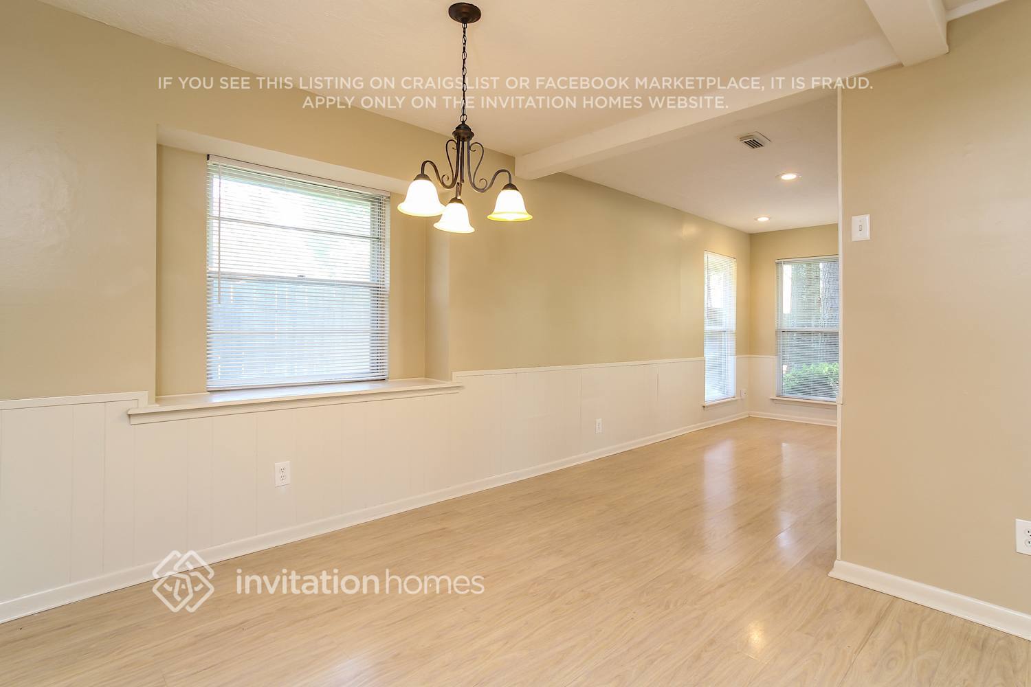 Building Photo - 5803 Old Lodge Dr