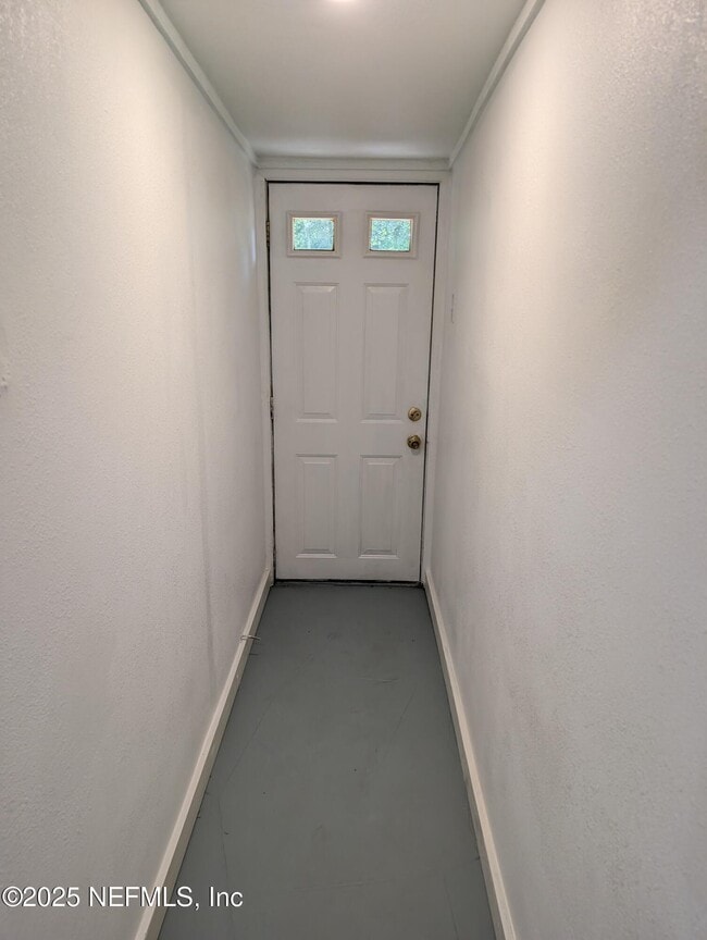 Building Photo - 116 Claudia St