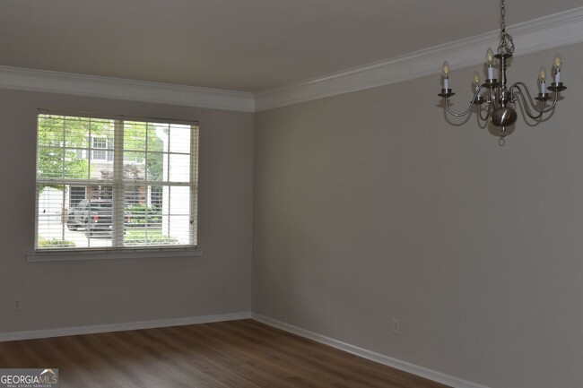 Building Photo - 556 Windstone Trail