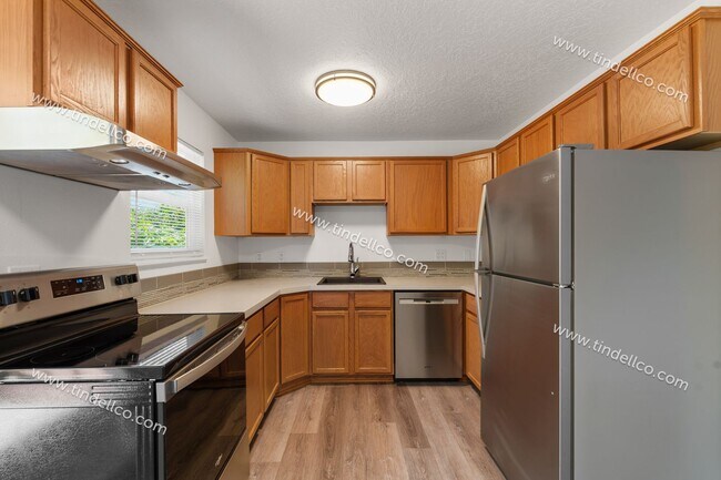 Building Photo - 8442 SE 23rd Ave