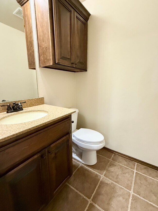 Building Photo - 4321 Carrington Ct