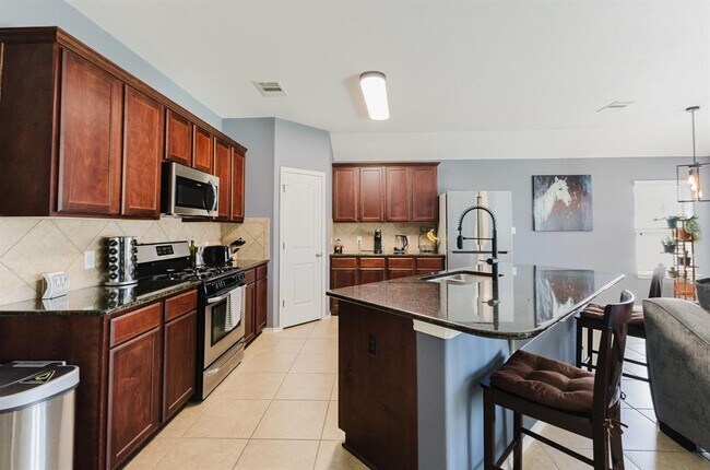 Building Photo - 2292 Intrepid Dr