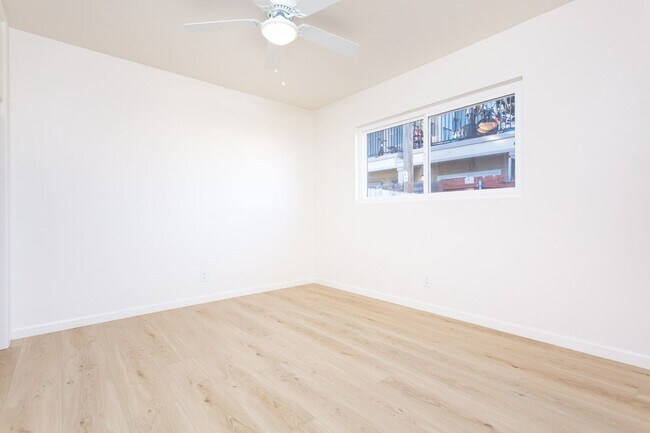 Building Photo - Cherokee