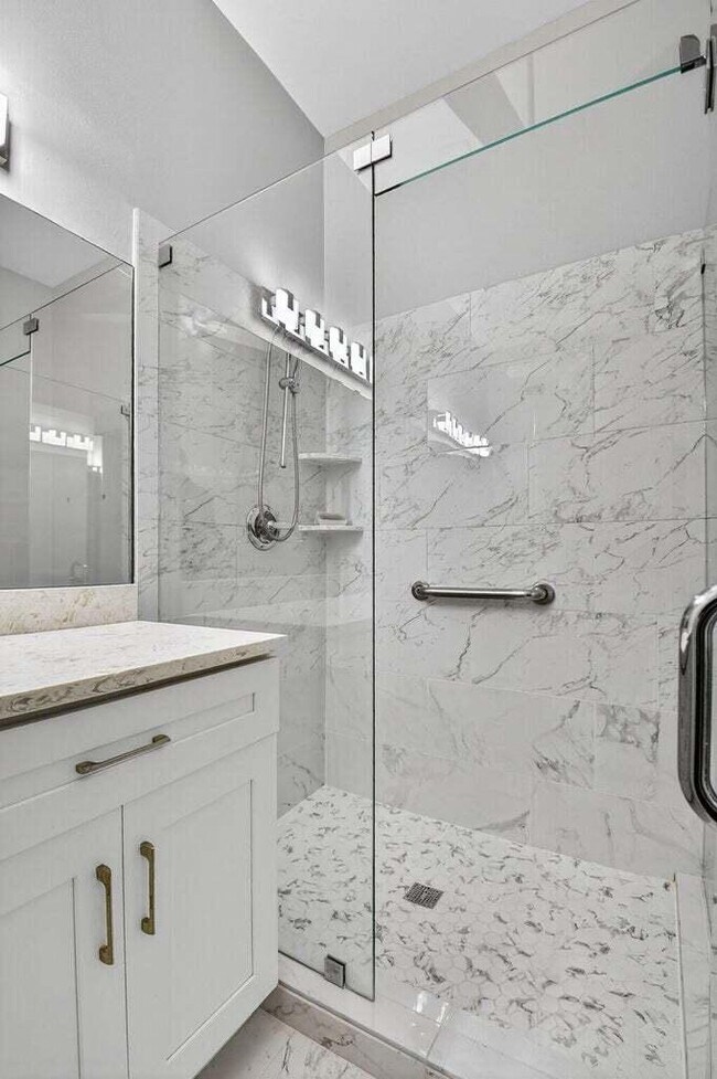 Building Photo - 5414 Venetia Ct