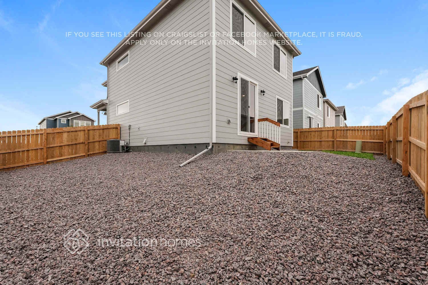 Building Photo - 13503 Arriba Dr