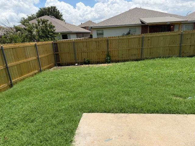 Building Photo - 1744 Thorntree Ln