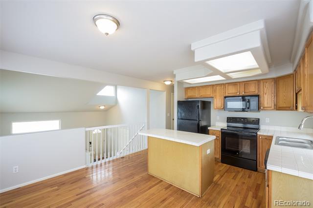 Building Photo - 4652 Genoa St