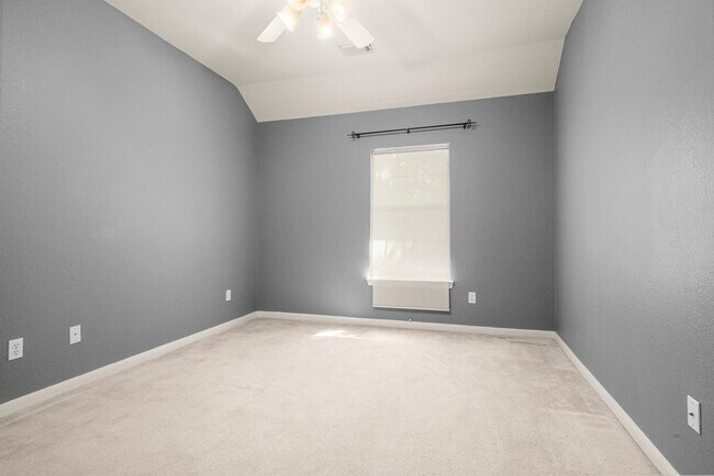 Building Photo - 15807 Arbor Lake Dr