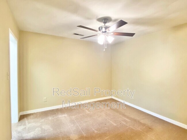 Building Photo - 3960 Appaloosa Ln