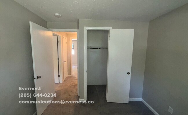 Building Photo - 3623 Bolamo Dr