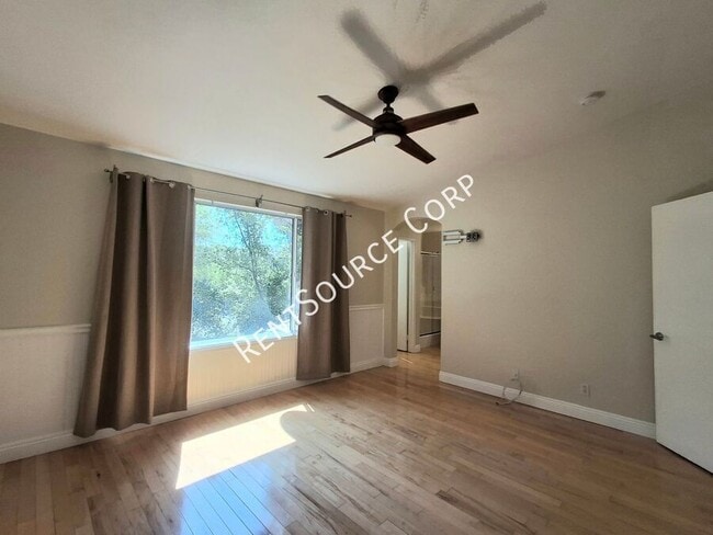 Building Photo - 22900 Cheyenne Dr
