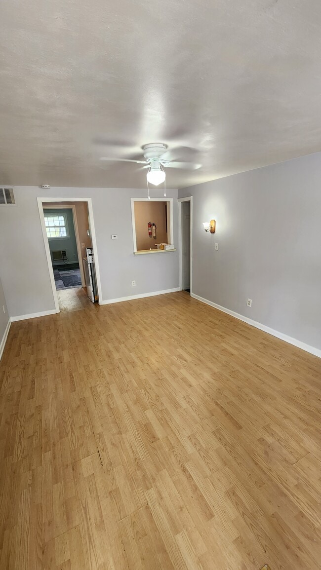 5040 W Lake Rd 5040 W Lake Rd Dunkirk NY 14048 Apartment Finder