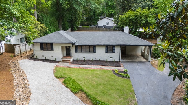 Building Photo - 4090 Land O Lakes Dr NE