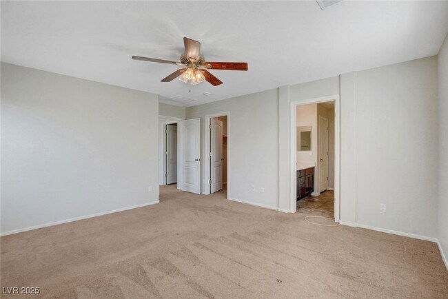 Building Photo - 7419 Bakewell Ave