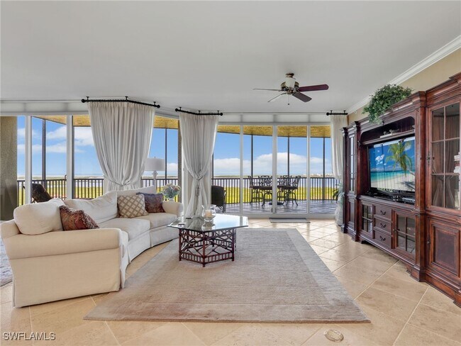 Building Photo - 23750 Via Trevi Way