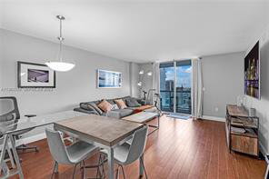 Building Photo - Northeast Bayshore Court, Miami, FL 33138 - 1 BR 1 BA condo