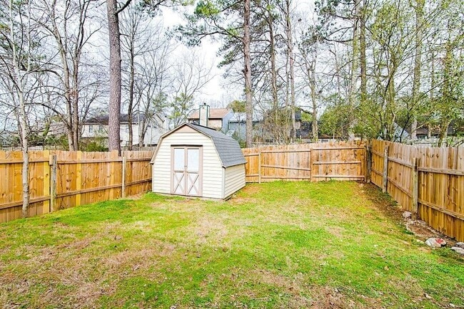 Building Photo - 3535 Miller St