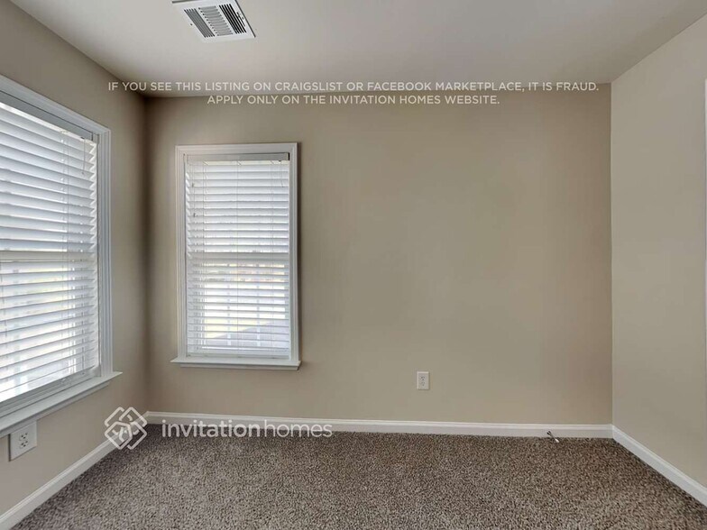 Building Photo - 111 Fate Ct