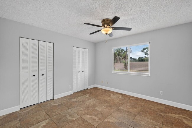 Building Photo - 12310 Tavares Ridge Ct