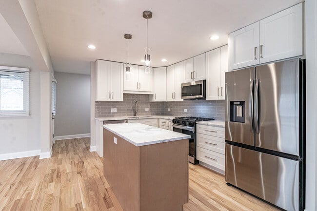 Building Photo - 1240 Warrington Rd