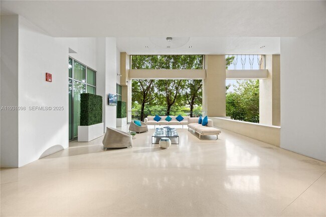 Building Photo - 300 Sunny Isles Blvd