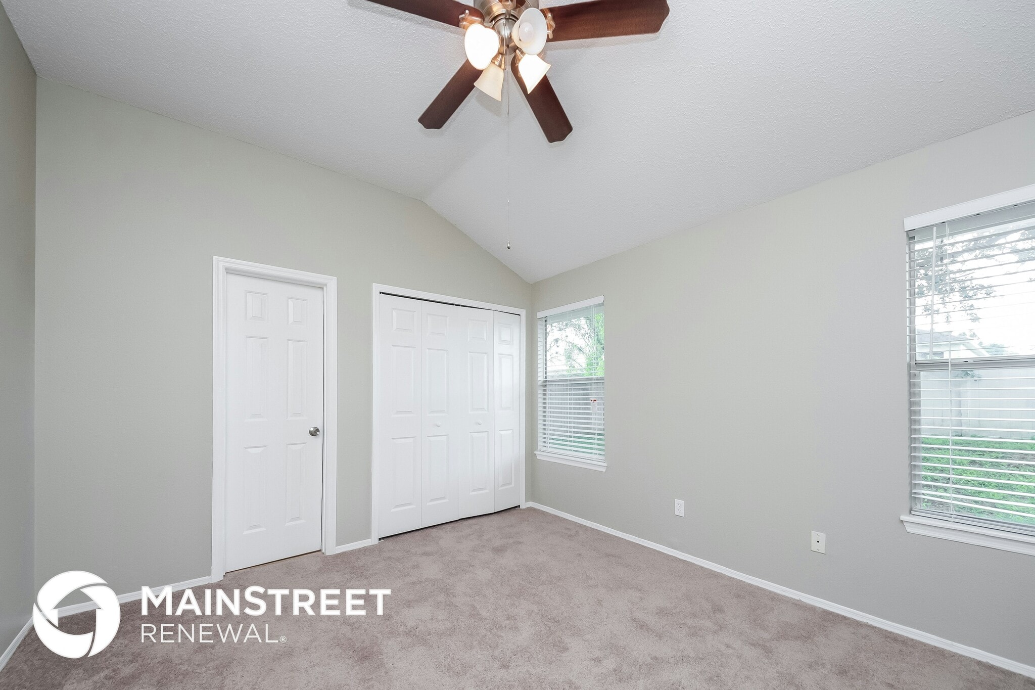 Building Photo - 1728 Dorset Dr