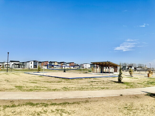 Building Photo - 841 Massachusetts Ave