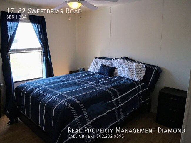 Building Photo - 17182 Sweetbriar Road-