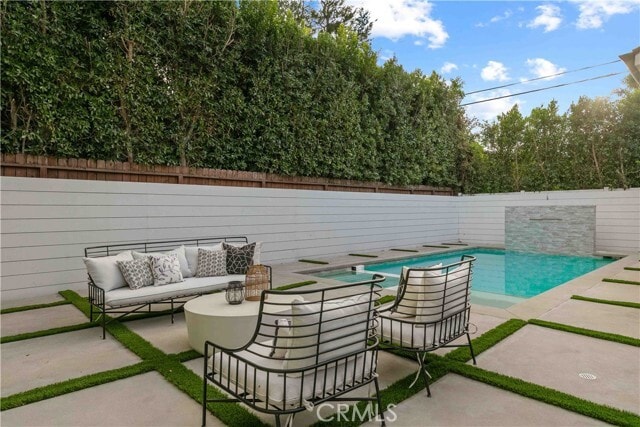 Building Photo - 4532 Katherine Ave