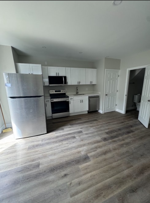 Building Photo - 510 Main St