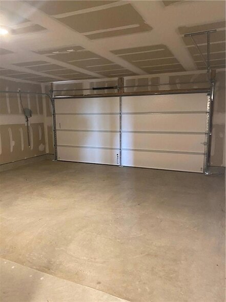 Building Photo - 820 Nodding Nixie