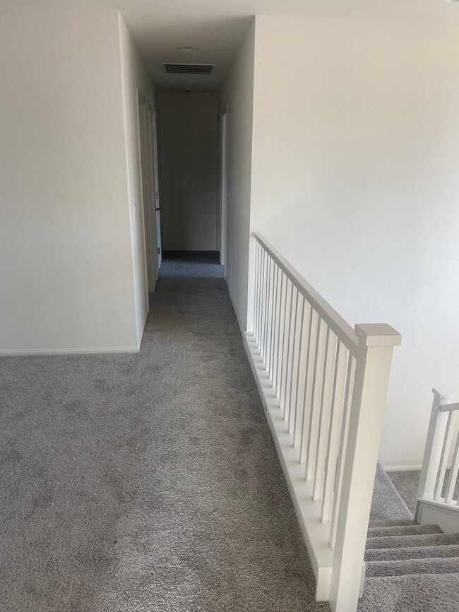 Building Photo - brand-new with two car garages, four bedro...