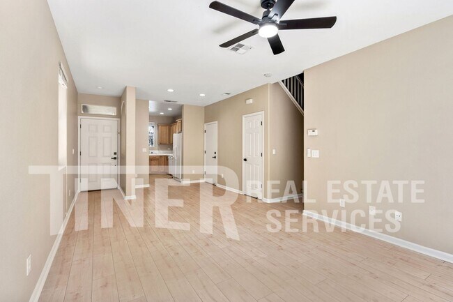 Building Photo - 2371 Snowberry Cir