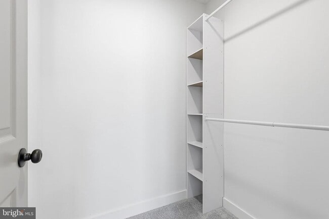 Building Photo - 29 Rocky Pool Ln