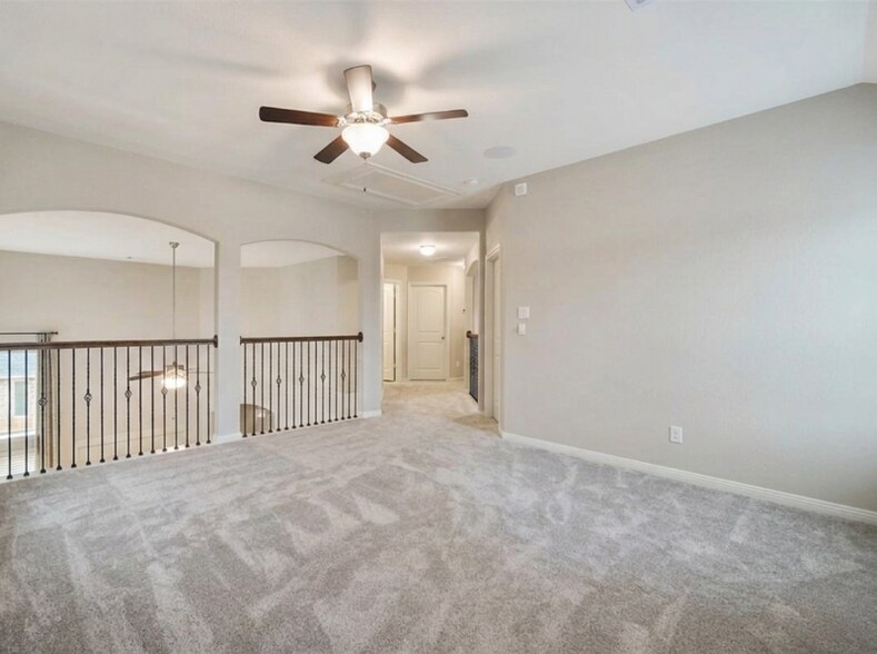 Building Photo - 224 Golden Shiner Dr