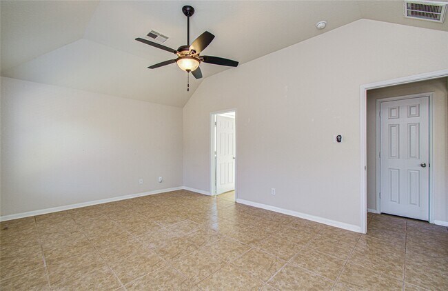 Building Photo - 28971 Birch Green Way