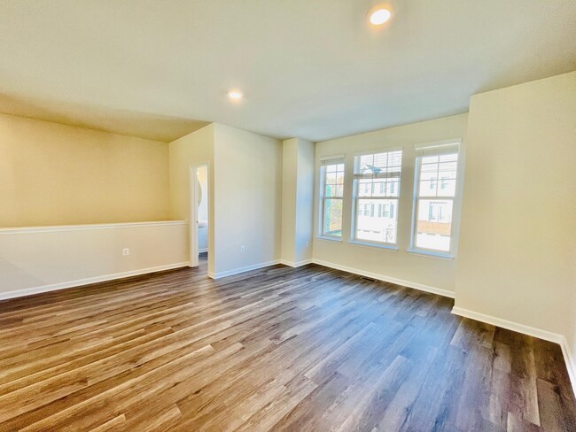 Building Photo - STAFFORD **INTERNET INCLUDED!!**. BRAND NE...
