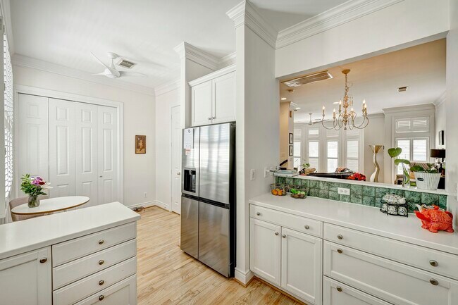 Building Photo - 5014 Mellon St