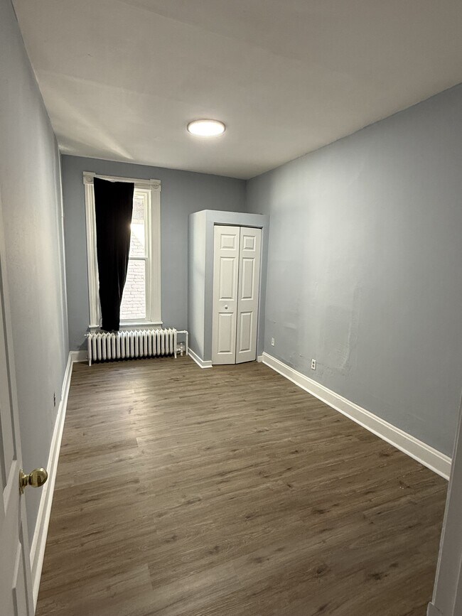 Building Photo - 359 Maria Ave