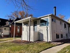 Building Photo - Great 2 Bed 1 Bath Speer/ Country Club