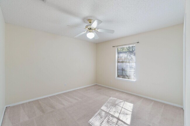 Building Photo - 4591 Scarlet Dr