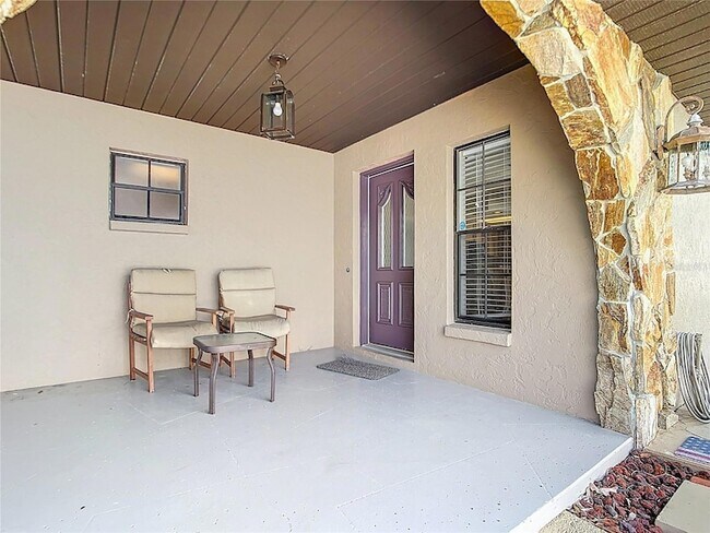 Building Photo - 813 Ormond St