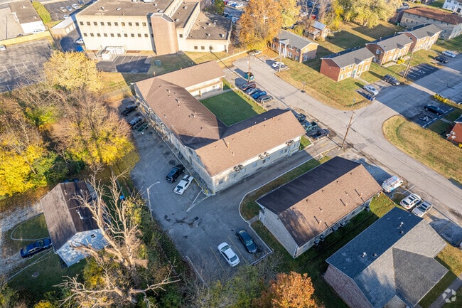 Aerial Photo - 1724-1730 Tempest Way