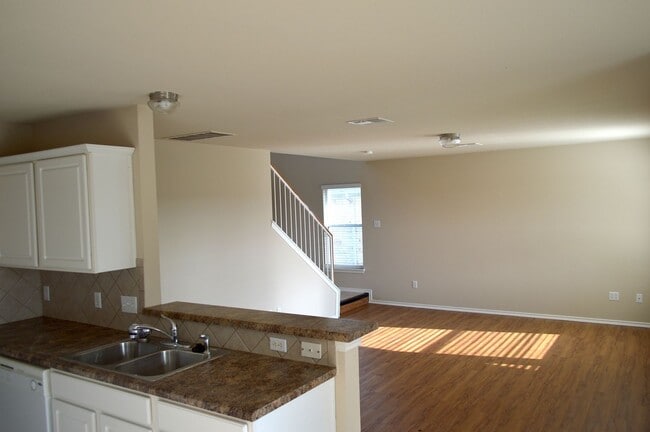 Building Photo - 3305 Winding River Trail