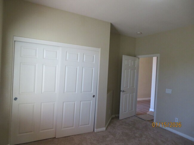 Building Photo - Very Nice One-Story Home