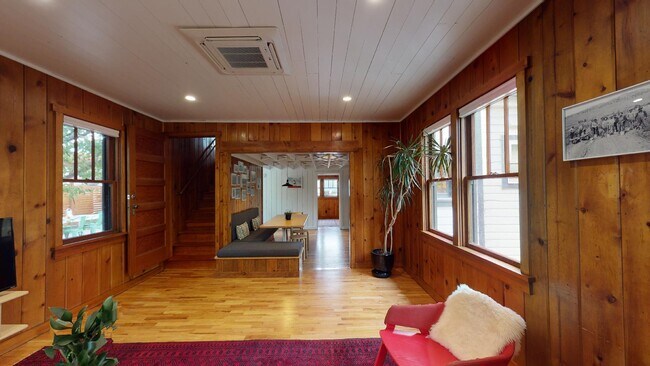 Living room - 2304 Pine Street