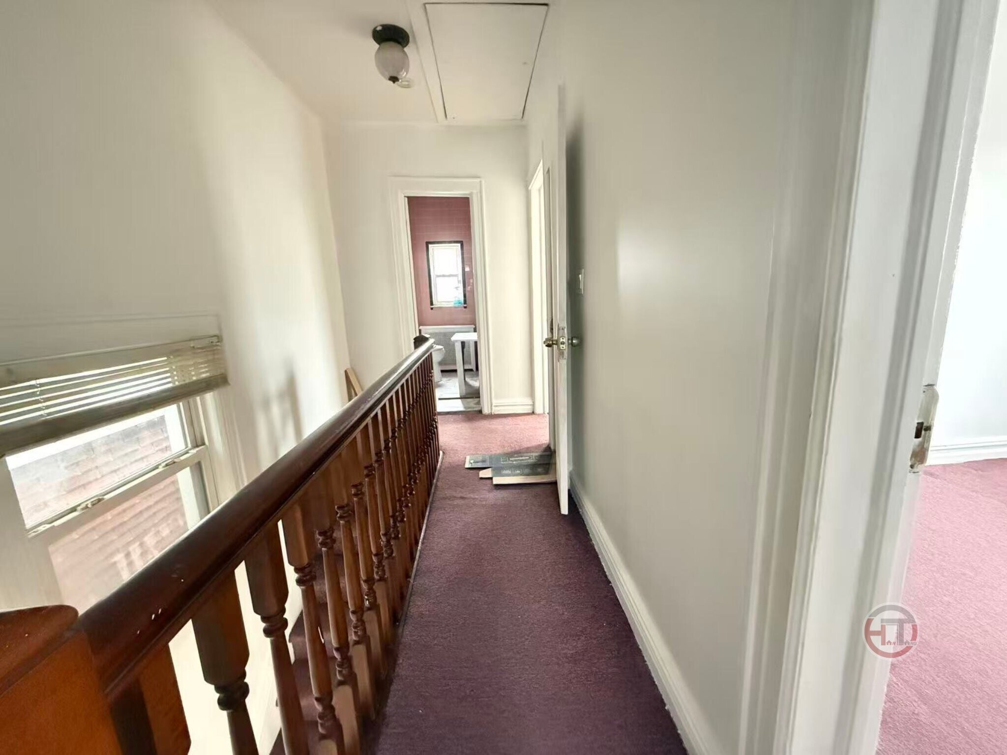 Building Photo - 3070 Coddington Ave