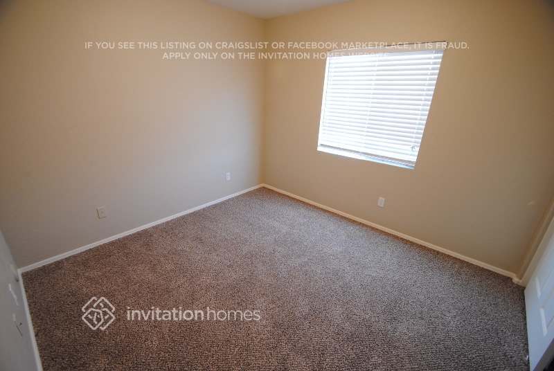 Building Photo - 328 E March St